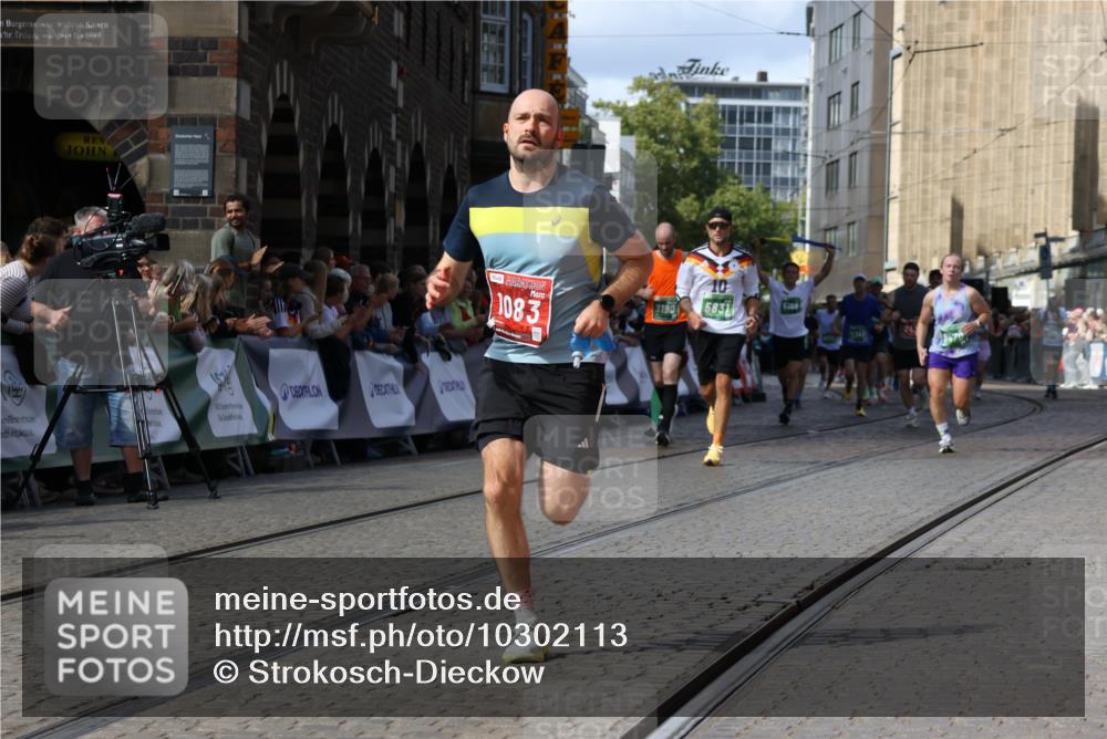 13.09.2026 - 21. swb-Marathon Bremen Strokosch-Dieckow http://msf.ph/oto/10302113 13.09.2026 13:29:54 Ziel 124, 132, 1083, 1243, 1365, 1581, 2076, 2289, 2301, 2742, 2957, 3030, 3721, 4541, 4576, 5244, 5599, 6006, 6103, 6384, 6499, 6690, 6930, 7013, 7079, 7384, 7426, 7649, 7884, 8009, 8481, 8594, 8831, 9534, 9747, 9770, 10013, 13031, 1205, 1308, 1611, 1653, 1759, 1780, 1848, 2126, 3190, 5039, 5198, 5348, 5631, 6225, 6720, 6942, 6992, 6994, 7609, 7932, 8110, 8115, 8470, 9104, 9125 meine-sportfotos.de