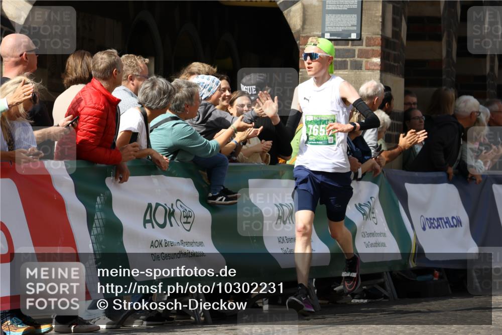 13.09.2026 - 21. swb-Marathon Bremen Strokosch-Dieckow http://msf.ph/oto/10302231 13.09.2026 12:53:07 Ziel 417, 553, 2100, 7244, 8729, 2585, 2670, 7650, 8081 meine-sportfotos.de