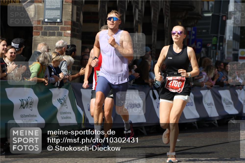 13.09.2026 - 21. swb-Marathon Bremen Strokosch-Dieckow http://msf.ph/oto/10302431 13.09.2026 12:53:14 Ziel 417, 553, 2100, 7244, 8077, 8729, 9522, 2670, 3080, 8081 meine-sportfotos.de