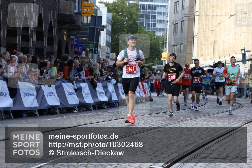 13.09.2026 - 21. swb-Marathon Bremen Strokosch-Dieckow http://msf.ph/oto/10302468 13.09.2026 13:22:20 Ziel 141, 148, 1209, 1645, 2051, 3021, 3338, 3652, 3774, 4581, 5193, 6976, 7098, 8438, 8452, 8924, 8947, 9599, 9839, 10120, 1933, 2481, 3855, 4697, 6891, 7586, 8547, 8694 meine-sportfotos.de