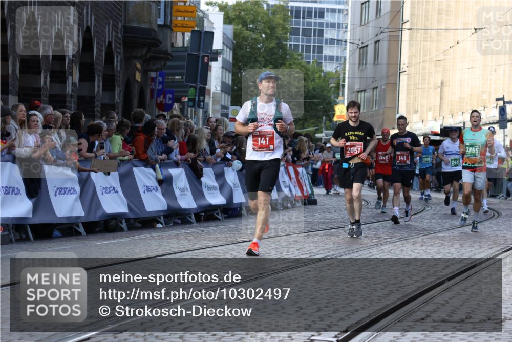 13.09.2026 - 21. swb-Marathon Bremen Strokosch-Dieckow http://msf.ph/oto/10302497 13.09.2026 13:22:20 Ziel 141, 148, 1209, 1645, 2051, 3021, 3338, 3652, 3774, 4581, 5193, 6976, 7098, 8438, 8452, 8924, 8947, 9599, 9839, 10120, 1933, 2481, 3855, 4697, 6891, 7586, 8547, 8694 meine-sportfotos.de