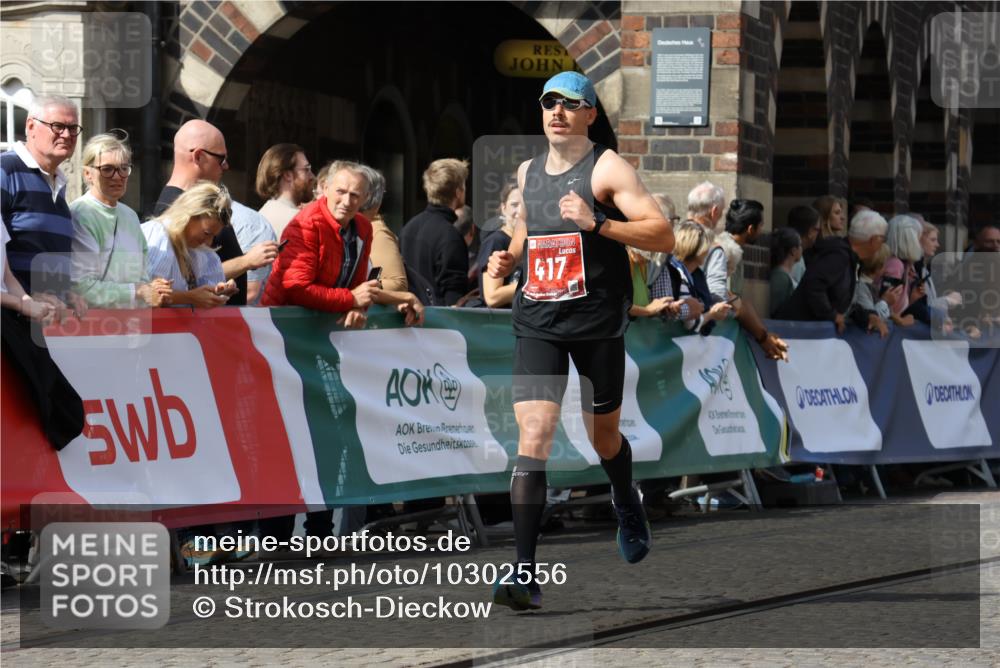 13.09.2026 - 21. swb-Marathon Bremen Strokosch-Dieckow http://msf.ph/oto/10302556 13.09.2026 12:53:19 Ziel 417, 2100, 8077, 9522, 2352, 3080, 3606 meine-sportfotos.de
