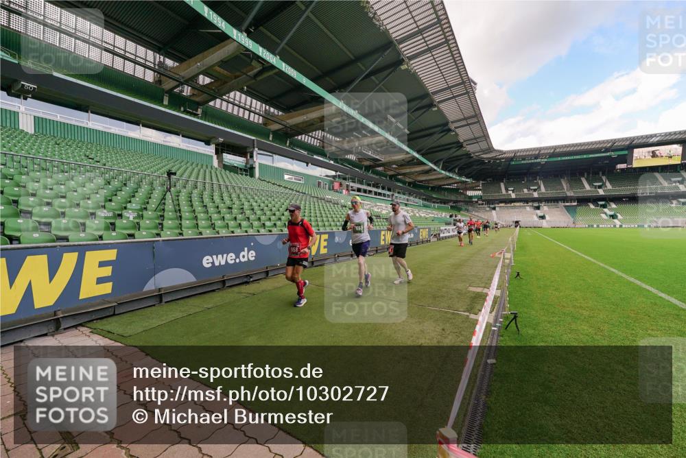 13.09.2026 - 21. swb-Marathon Bremen Michael Burmester http://msf.ph/oto/10302727 13.09.2026 12:37:22 Laufen im Stadion 365, 466, 658, 850, 895, 1090, 1118, 1288, 1385, 1485, 1583, 1604, 1754, 1993, 2073, 2585, 2670, 3617, 7244, 7768, 8075, 8081, 8729, 9522, 13033, 250, 272, 299, 525, 919, 1089, 1212, 2072, 5428, 7741 meine-sportfotos.de