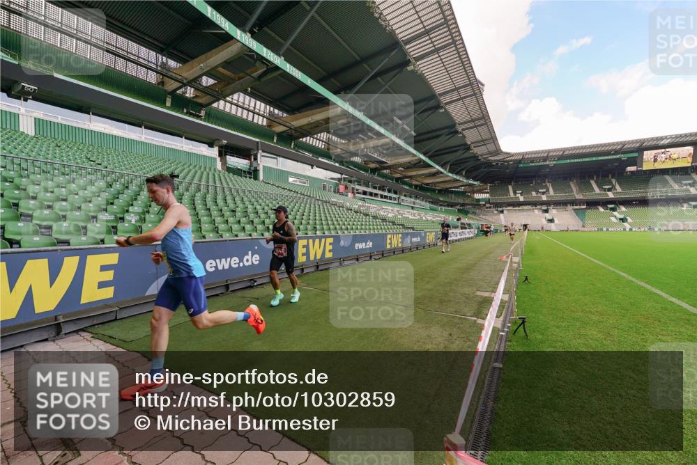 13.09.2026 - 21. swb-Marathon Bremen Michael Burmester http://msf.ph/oto/10302859 13.09.2026 12:40:09 Laufen im Stadion 126, 371, 453, 603, 640, 671, 735, 744, 807, 862, 901, 912, 1136, 1248, 1379, 1381, 1472, 1508, 1540, 1571, 1576, 1587, 1717, 1751, 1758, 1795, 1800, 1852, 1860, 1901, 1930, 1950, 2049, 2099, 3744, 4381, 4936, 5163, 5912, 6201, 6630, 7118, 7671, 8467, 9329, 9630, 10034, 13080, 13224, 365, 466, 658, 850, 1288, 1385, 1485, 1550, 1583, 1754, 1993, 2073, 2585, 3617, 4232, 7244, 7692, 7768, 8075, 8729, 13033 meine-sportfotos.de