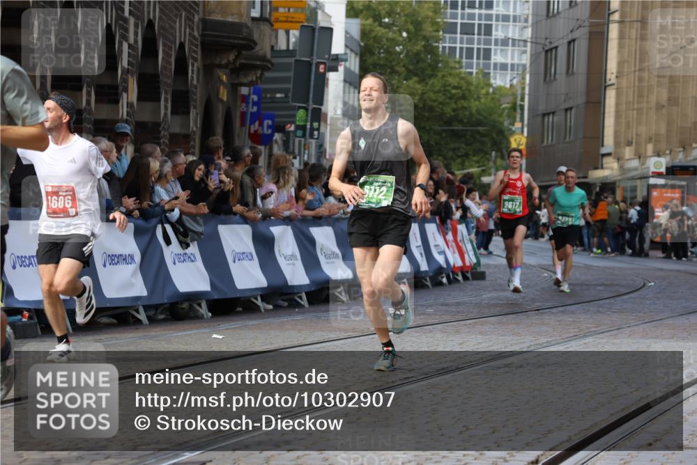 13.09.2026 - 21. swb-Marathon Bremen Strokosch-Dieckow http://msf.ph/oto/10302907 13.09.2026 12:54:03 Ziel 272, 1089, 1168, 1606, 3606, 13212, 1256, 1629, 6112, 9399, 9617 meine-sportfotos.de