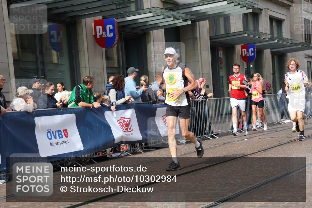 13.09.2026 - 21. swb-Marathon Bremen Strokosch-Dieckow http://msf.ph/oto/10302984 13.09.2026 10:51:04 Ziel 10334, 10381, 10471, 10515, 10544, 10763, 10808, 10825, 10862, 10887, 10984, 11145, 11503, 11537, 11787, 11801, 11973, 12051, 12133, 12424, 12548, 12552, 13631, 10200, 10267, 10537, 11076, 11087, 11170, 11339, 11537, 11625, 11626, 11753, 11961, 12004, 12070, 12179, 12303, 12351, 12407, 12560 meine-sportfotos.de