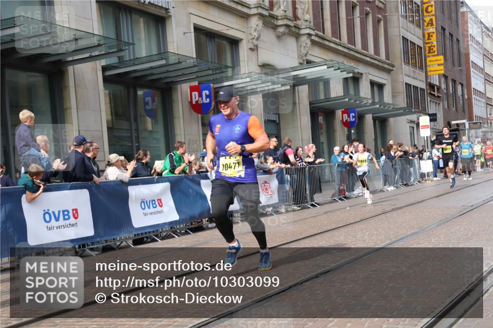 13.09.2026 - 21. swb-Marathon Bremen Strokosch-Dieckow http://msf.ph/oto/10303099 13.09.2026 10:51:09 Ziel 10334, 10381, 10544, 10763, 10825, 10862, 10887, 10984, 11145, 11503, 11787, 11973, 12051, 12133, 12424, 12548, 13631, 10200, 10471, 10515, 10537, 10808, 11076, 11087, 11170, 11339, 11537, 11625, 11626, 11801, 12004, 12133, 12179, 12303, 12351, 12407, 12552, 12560 meine-sportfotos.de