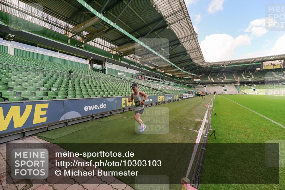 13.09.2026 - 21. swb-Marathon Bremen Michael Burmester http://msf.ph/oto/10303103 13.09.2026 12:43:25 Laufen im Stadion 439, 623, 678, 749, 819, 969, 1009, 1223, 1224, 1372, 1498, 1562, 1619, 1712, 1745, 1770, 1862, 1879, 1921, 2098, 2207, 2651, 2683, 3251, 3368, 3500, 3584, 3688, 4096, 4739, 4847, 4904, 5143, 5199, 5316, 5369, 5601, 5663, 5672, 5776, 5828, 6359, 6579, 6929, 6991, 7015, 7141, 7170, 7841, 7950, 8311, 8383, 8394, 8689, 8749, 8850, 8994, 9120, 9153, 9200, 9233, 9533, 9849, 126, 453, 603, 640, 671, 735, 807, 862, 912, 1136, 1248, 1472, 1576, 1587, 1717, 1751, 5163, 5912 meine-sportfotos.de