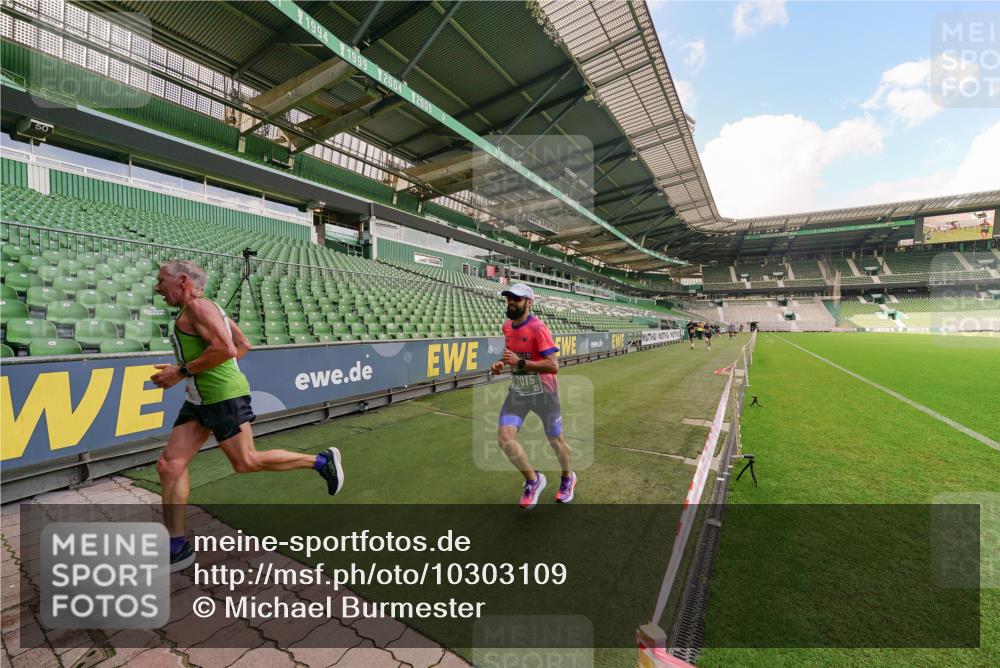 13.09.2026 - 21. swb-Marathon Bremen Michael Burmester http://msf.ph/oto/10303109 13.09.2026 12:43:32 Laufen im Stadion 439, 623, 678, 749, 819, 969, 1009, 1223, 1224, 1372, 1498, 1562, 1619, 1712, 1745, 1770, 1879, 1921, 2098, 2207, 2651, 2683, 3251, 3368, 3500, 3584, 3688, 4096, 4739, 4847, 4904, 5143, 5199, 5316, 5369, 5601, 5663, 5672, 5776, 5828, 6359, 6579, 6929, 6991, 7015, 7141, 7170, 7841, 7950, 8028, 8311, 8383, 8394, 8689, 8749, 8850, 8994, 9120, 9137, 9153, 9200, 9233, 9533, 9849, 13063, 13237, 126, 371, 453, 603, 640, 671, 735, 744, 807, 862, 912, 1136, 1336, 1576, 1717, 1751, 5912 meine-sportfotos.de