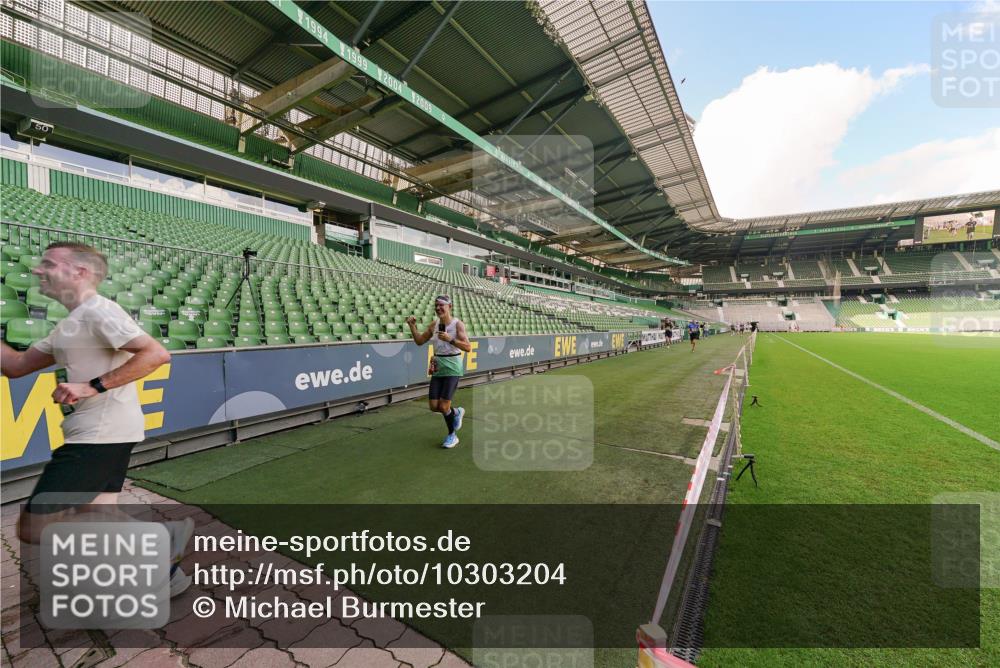 13.09.2026 - 21. swb-Marathon Bremen Michael Burmester http://msf.ph/oto/10303204 13.09.2026 12:44:55 Laufen im Stadion 280, 339, 474, 493, 508, 623, 678, 681, 715, 788, 969, 1264, 1277, 1301, 1335, 1372, 1498, 1696, 1770, 1937, 1975, 2020, 2098, 3092, 3271, 3500, 3609, 4110, 4118, 4157, 4328, 4739, 4904, 5092, 5143, 5199, 5369, 5601, 5776, 5996, 6579, 6918, 6973, 7015, 7170, 7206, 7265, 7478, 7715, 7841, 7950, 8028, 8054, 8096, 8850, 8936, 9070, 9129, 9137, 9306, 9583, 9642, 13063, 13168, 13237, 126, 371, 603, 640, 650, 671, 735, 744, 862, 912, 957, 1136, 1336, 1411, 1667, 1822, 1850 meine-sportfotos.de