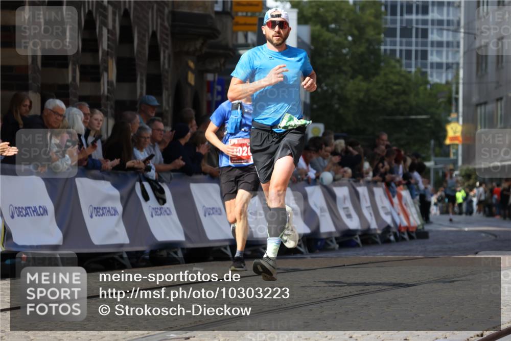 13.09.2026 - 21. swb-Marathon Bremen Strokosch-Dieckow http://msf.ph/oto/10303223 13.09.2026 12:54:57 Ziel 1020, 13085 meine-sportfotos.de