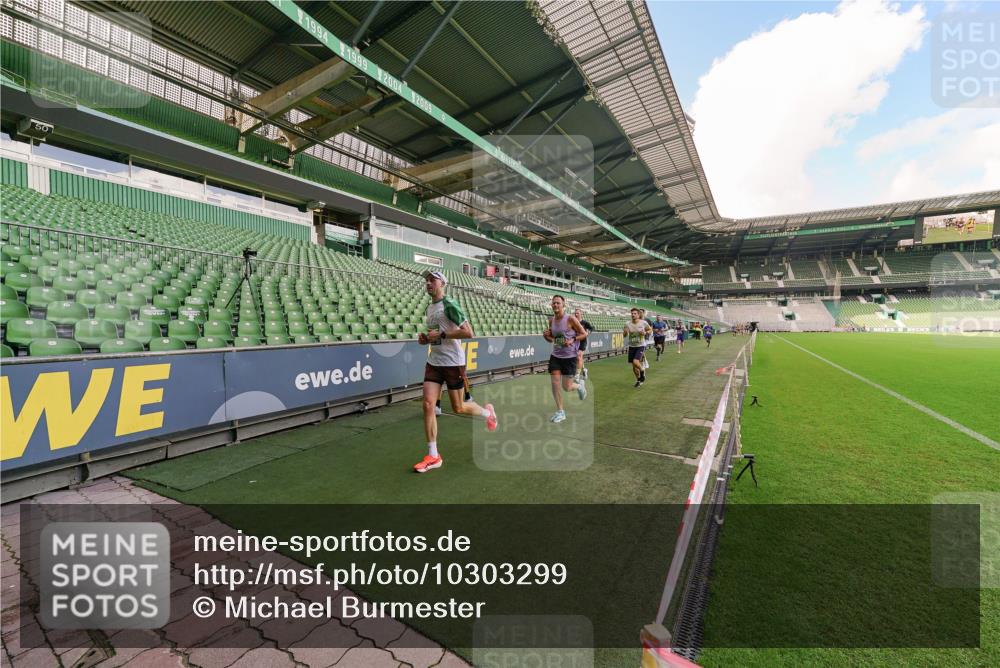 13.09.2026 - 21. swb-Marathon Bremen Michael Burmester http://msf.ph/oto/10303299 13.09.2026 12:45:58 Laufen im Stadion 195, 280, 339, 474, 508, 538, 567, 604, 697, 715, 788, 1017, 1034, 1181, 1241, 1264, 1277, 1301, 1863, 1937, 1975, 2020, 2021, 2084, 2087, 2297, 2809, 2889, 3092, 3271, 3609, 4110, 4157, 4236, 4777, 5024, 5092, 5238, 5283, 5674, 5719, 5996, 6815, 6918, 7206, 7265, 7336, 7478, 7715, 8054, 8096, 8319, 8325, 8331, 8670, 8701, 8756, 8936, 8983, 9070, 9129, 9273, 9306, 9495, 9544, 9583, 9642, 13034, 13168, 439, 1411, 1667, 1822, 1850 meine-sportfotos.de