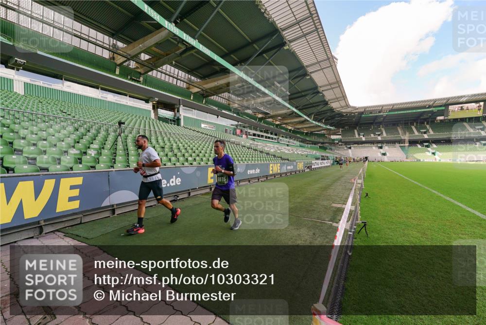 13.09.2026 - 21. swb-Marathon Bremen Michael Burmester http://msf.ph/oto/10303321 13.09.2026 12:46:06 Laufen im Stadion 195, 280, 339, 474, 508, 538, 567, 604, 697, 715, 788, 1017, 1034, 1181, 1241, 1264, 1277, 1863, 1937, 1975, 2020, 2021, 2084, 2087, 2297, 2809, 2889, 3092, 3196, 3271, 3609, 4110, 4157, 4236, 4777, 5024, 5092, 5238, 5283, 5674, 5719, 5996, 6053, 6686, 6815, 6918, 7206, 7336, 7478, 7814, 8054, 8096, 8319, 8325, 8331, 8334, 8670, 8701, 8756, 8936, 8983, 9070, 9129, 9273, 9306, 9495, 9544, 9583, 9642, 9813, 13034, 13168, 439, 1411, 1667, 1822, 1850 meine-sportfotos.de