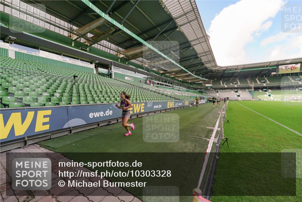 13.09.2026 - 21. swb-Marathon Bremen Michael Burmester http://msf.ph/oto/10303328 13.09.2026 12:46:14 Laufen im Stadion 195, 280, 474, 508, 538, 567, 604, 697, 788, 868, 1017, 1034, 1181, 1241, 1264, 1277, 1863, 1937, 2020, 2021, 2084, 2087, 2297, 2538, 2809, 2889, 3092, 3196, 3271, 3609, 4110, 4157, 4236, 4777, 5024, 5092, 5238, 5283, 5674, 5719, 6053, 6686, 6815, 6918, 7336, 7478, 7814, 7871, 8054, 8096, 8319, 8325, 8331, 8334, 8670, 8701, 8756, 8936, 8983, 9070, 9129, 9273, 9306, 9495, 9544, 9583, 9642, 9813, 13034, 13168, 439, 1667, 1850 meine-sportfotos.de