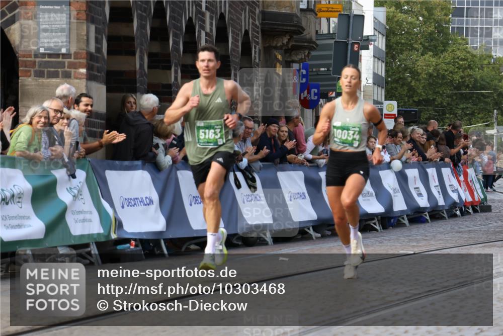 13.09.2026 - 21. swb-Marathon Bremen Strokosch-Dieckow http://msf.ph/oto/10303468 13.09.2026 12:55:48 Ziel 299, 4381, 9630, 1583, 2072, 5163, 10034, 13080 meine-sportfotos.de