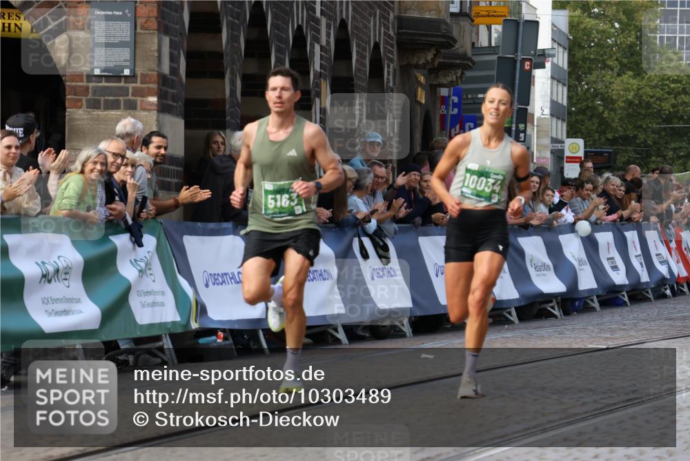 13.09.2026 - 21. swb-Marathon Bremen Strokosch-Dieckow http://msf.ph/oto/10303489 13.09.2026 12:55:48 Ziel 299, 4381, 9630, 1583, 2072, 5163, 10034, 13080 meine-sportfotos.de