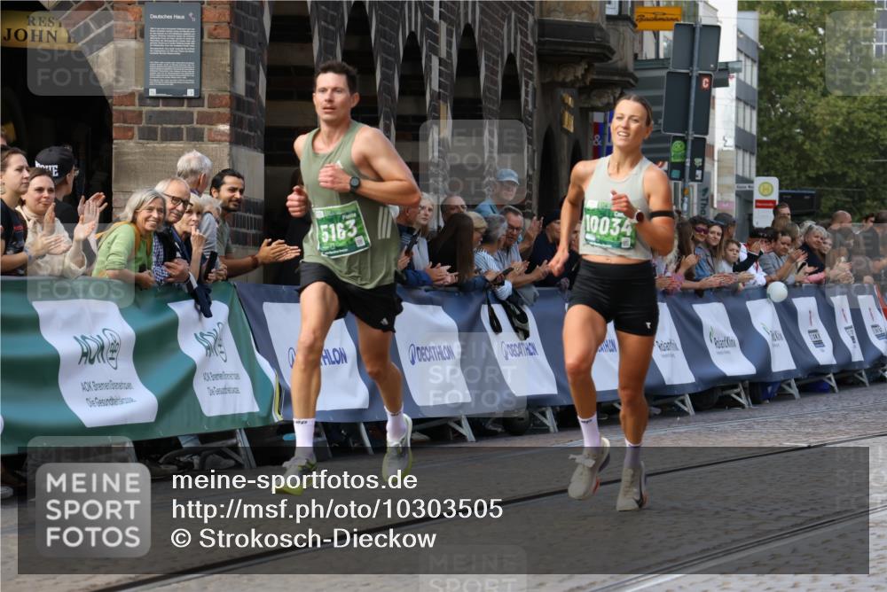 13.09.2026 - 21. swb-Marathon Bremen Strokosch-Dieckow http://msf.ph/oto/10303505 13.09.2026 12:55:48 Ziel 299, 4381, 9630, 1583, 2072, 5163, 10034, 13080 meine-sportfotos.de