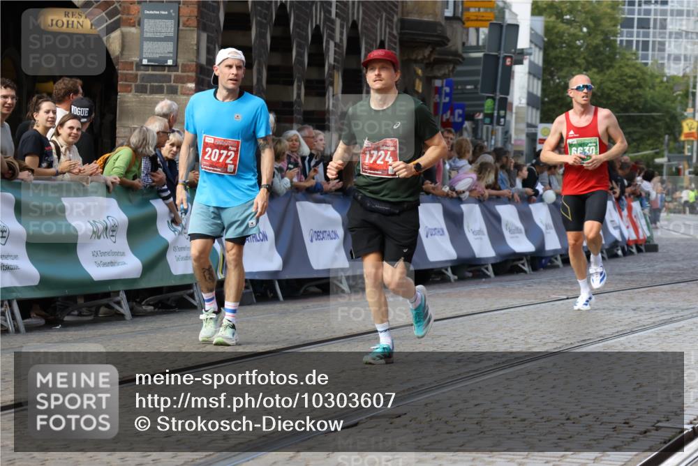 13.09.2026 - 21. swb-Marathon Bremen Strokosch-Dieckow http://msf.ph/oto/10303607 13.09.2026 12:56:05 Ziel 1583, 1724, 2072, 5163, 9630, 10034, 250, 6630 meine-sportfotos.de