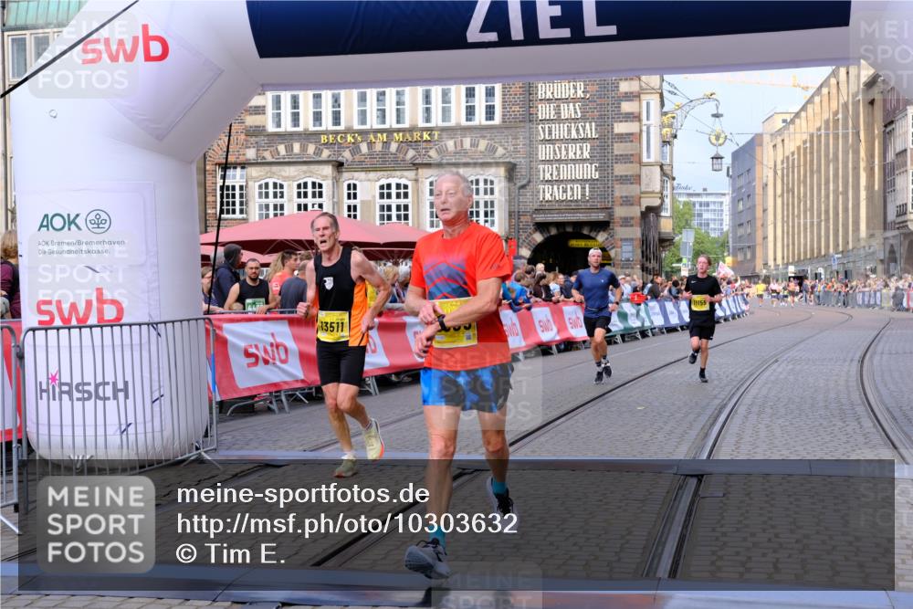 13.09.2026 - 21. swb-Marathon Bremen Tim E. http://msf.ph/oto/10303632 13.09.2026 10:46:50 Ziel 10228, 10590, 10897, 11110, 11155, 11287, 11356, 12035, 13511 meine-sportfotos.de