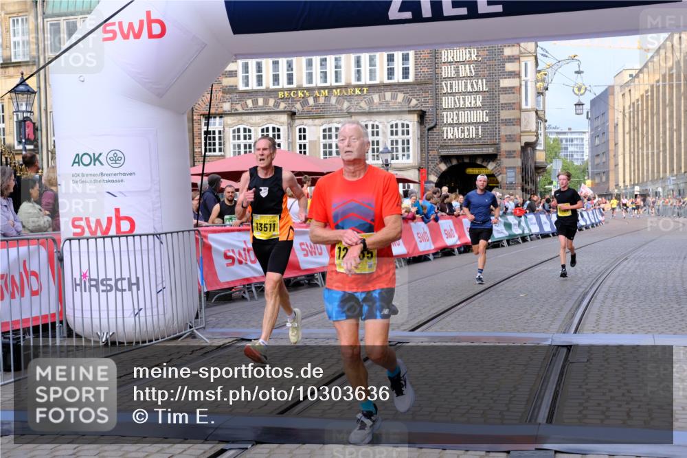 13.09.2026 - 21. swb-Marathon Bremen Tim E. http://msf.ph/oto/10303636 13.09.2026 10:46:51 Ziel 10590, 10897, 11110, 11155, 11287, 11356, 12035, 13511 meine-sportfotos.de
