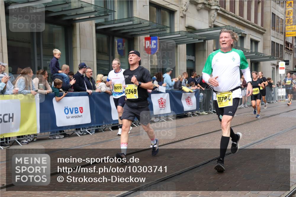 13.09.2026 - 21. swb-Marathon Bremen Strokosch-Dieckow http://msf.ph/oto/10303741 13.09.2026 10:51:50 Ziel 10218, 10588, 11277, 11285, 11371, 11376, 11487, 11555, 11610, 11869, 11877, 12319, 12349, 13578, 10162, 10183, 10281, 10334, 10348, 10467, 10641, 11145, 11273, 11542, 11685, 11733, 11777, 11784, 11787, 11962, 12329, 12349, 13631 meine-sportfotos.de