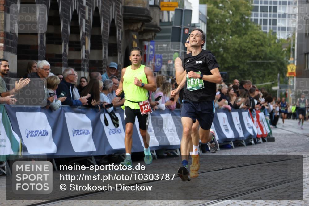 13.09.2026 - 21. swb-Marathon Bremen Strokosch-Dieckow http://msf.ph/oto/10303787 13.09.2026 12:56:54 Ziel 901, 1212, 1288, 4936, 13224, 365, 573, 6201, 7671 meine-sportfotos.de