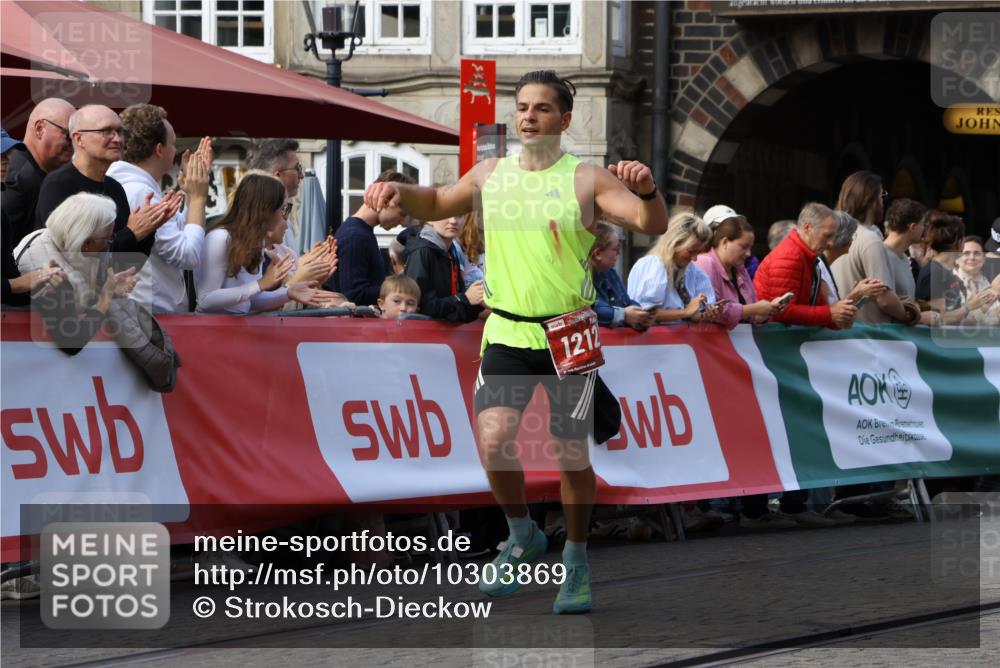 13.09.2026 - 21. swb-Marathon Bremen Strokosch-Dieckow http://msf.ph/oto/10303869 13.09.2026 12:56:58 Ziel 901, 1212, 1288, 4936, 13224, 365, 573, 850, 3368 meine-sportfotos.de