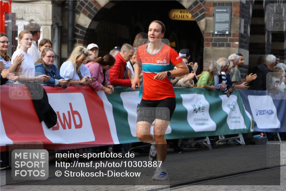 13.09.2026 - 21. swb-Marathon Bremen Strokosch-Dieckow http://msf.ph/oto/10303887 13.09.2026 12:57:03 Ziel 901, 1212, 1288, 4936, 7118, 850, 3368, 5912 meine-sportfotos.de