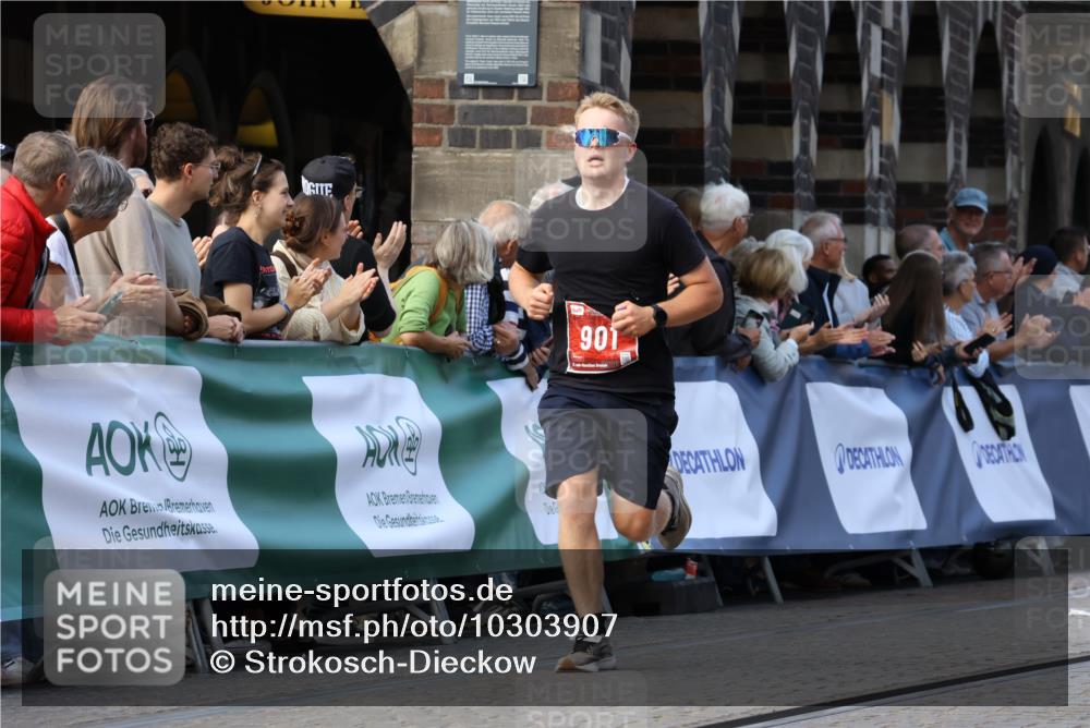 13.09.2026 - 21. swb-Marathon Bremen Strokosch-Dieckow http://msf.ph/oto/10303907 13.09.2026 12:57:06 Ziel 901, 1288, 4936, 7118, 7671, 850, 3368, 5912 meine-sportfotos.de