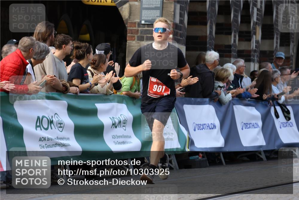 13.09.2026 - 21. swb-Marathon Bremen Strokosch-Dieckow http://msf.ph/oto/10303925 13.09.2026 12:57:06 Ziel 901, 1288, 4936, 7118, 7671, 850, 3368, 5912 meine-sportfotos.de