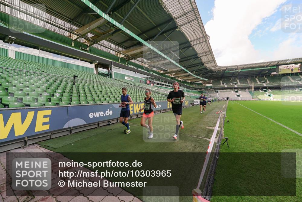 13.09.2026 - 21. swb-Marathon Bremen Michael Burmester http://msf.ph/oto/10303965 13.09.2026 12:47:26 Laufen im Stadion 384, 538, 567, 604, 621, 697, 868, 889, 1034, 1181, 1554, 1872, 2021, 2087, 2266, 2297, 2538, 2646, 2809, 2956, 3118, 3196, 3242, 3284, 3297, 3424, 3466, 3520, 3794, 3910, 4025, 4236, 4239, 4614, 4712, 4729, 4777, 4808, 4992, 5024, 5238, 5283, 5674, 5725, 5803, 5976, 6025, 6053, 6058, 6686, 6708, 6784, 6815, 7102, 7399, 7538, 7803, 7814, 7871, 8060, 8334, 8611, 8621, 8670, 8701, 8706, 8980, 8981, 8983, 9010, 9061, 9495, 9544, 9689, 9813, 9918, 13034 meine-sportfotos.de