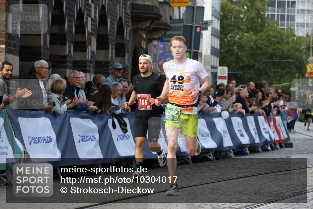13.09.2026 - 21. swb-Marathon Bremen Strokosch-Dieckow http://msf.ph/oto/10304017 13.09.2026 12:57:26 Ziel 365, 573, 850, 3368, 5912, 6201, 7671, 919, 2986, 4795, 6264 meine-sportfotos.de