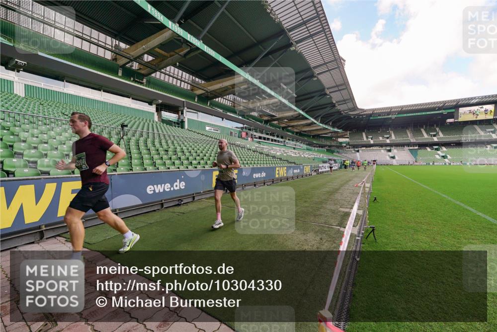 13.09.2026 - 21. swb-Marathon Bremen Michael Burmester http://msf.ph/oto/10304330 13.09.2026 12:50:44 Laufen im Stadion 335, 469, 663, 670, 771, 779, 1125, 1146, 1162, 1455, 1510, 1513, 1517, 1605, 1613, 1970, 1998, 2052, 2130, 2288, 2291, 2295, 2347, 2360, 2442, 2444, 2750, 2909, 3330, 3440, 3484, 3625, 3647, 3703, 3808, 3959, 4023, 4033, 4368, 4384, 4473, 4559, 4582, 4727, 4743, 4781, 4782, 4888, 4895, 5066, 5111, 5155, 5314, 5377, 5383, 5521, 5532, 5570, 5585, 5594, 5620, 5627, 5636, 5696, 6267, 6274, 6471, 6652, 6668, 6842, 6901, 6906, 7109, 7115, 7121, 8033, 8798 meine-sportfotos.de