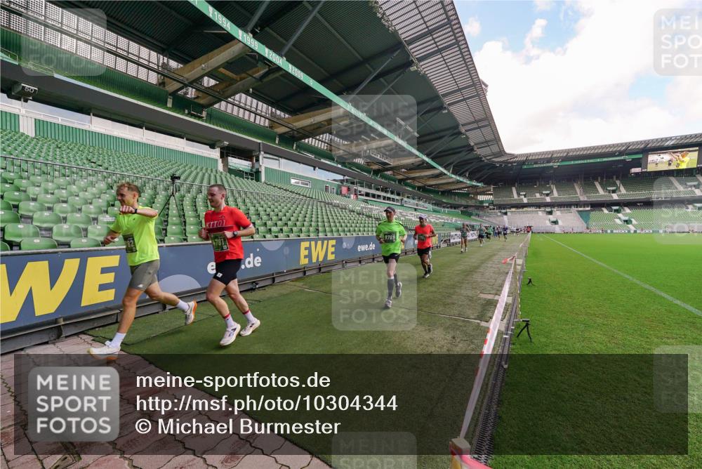13.09.2026 - 21. swb-Marathon Bremen Michael Burmester http://msf.ph/oto/10304344 13.09.2026 12:50:53 Laufen im Stadion 335, 469, 663, 670, 771, 779, 1125, 1146, 1162, 1455, 1510, 1513, 1517, 1605, 1613, 1970, 1998, 2052, 2130, 2288, 2291, 2295, 2347, 2360, 2442, 2444, 2447, 2750, 2759, 2909, 3440, 3484, 3625, 3647, 3703, 3808, 3959, 4023, 4033, 4165, 4368, 4384, 4473, 4559, 4571, 4582, 4727, 4743, 4781, 4782, 4888, 4895, 5066, 5079, 5111, 5155, 5168, 5314, 5377, 5383, 5521, 5532, 5585, 5620, 5627, 5636, 5696, 6267, 6274, 6471, 6652, 6668, 6901, 6906, 7109, 7115, 7121, 8033, 8798 meine-sportfotos.de