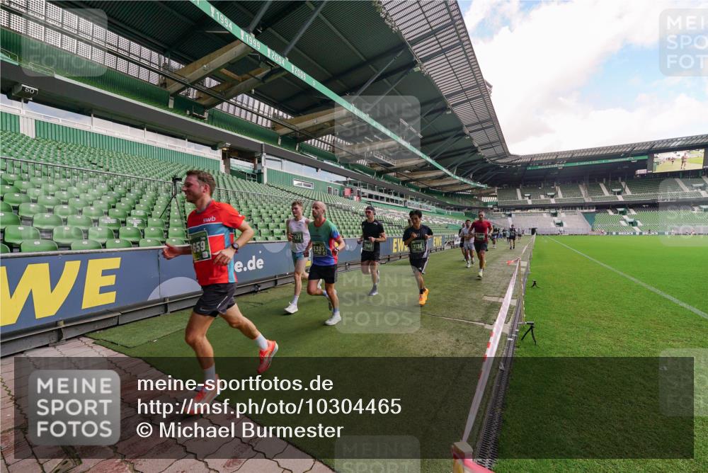 13.09.2026 - 21. swb-Marathon Bremen Michael Burmester http://msf.ph/oto/10304465 13.09.2026 12:51:50 Laufen im Stadion 107, 235, 335, 683, 734, 771, 792, 863, 1033, 1043, 1125, 1146, 1162, 1232, 1455, 1492, 1510, 1613, 1646, 1955, 1970, 1998, 2007, 2008, 2203, 2295, 2442, 2444, 2447, 2480, 2498, 2759, 2767, 2847, 3085, 3149, 3336, 3440, 3448, 3484, 3566, 3703, 3808, 3830, 3899, 3959, 3988, 4023, 4165, 4283, 4368, 4429, 4473, 4475, 4559, 4571, 4573, 4582, 4651, 4727, 4781, 4782, 4888, 4895, 5066, 5079, 5155, 5168, 5379, 5521, 5532, 5620, 5627, 5696, 6274, 6471, 6668, 6901, 8033, 8798 meine-sportfotos.de