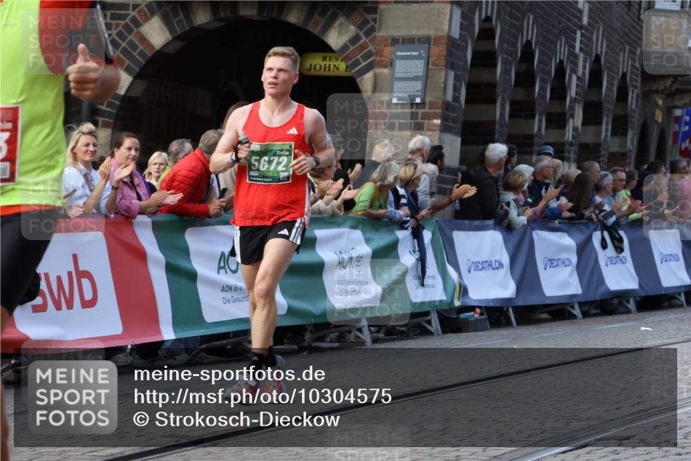 13.09.2026 - 21. swb-Marathon Bremen Strokosch-Dieckow http://msf.ph/oto/10304575 13.09.2026 12:58:36 Ziel 1379, 1472, 1604, 1717, 2073, 1576, 2049, 6929 meine-sportfotos.de