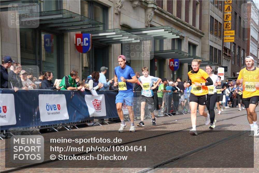 13.09.2026 - 21. swb-Marathon Bremen Strokosch-Dieckow http://msf.ph/oto/10304641 13.09.2026 10:52:39 Ziel 10284, 10304, 10714, 10734, 10827, 10863, 11038, 11238, 11282, 11386, 11575, 11597, 11766, 12019, 12338, 12369, 12398, 10193, 10339, 10652, 10761, 10812, 10906, 10958, 11002, 11109, 11144, 11350, 11362, 11597, 11604, 11605, 11610, 11669, 12361, 12399, 12439, 12533 meine-sportfotos.de