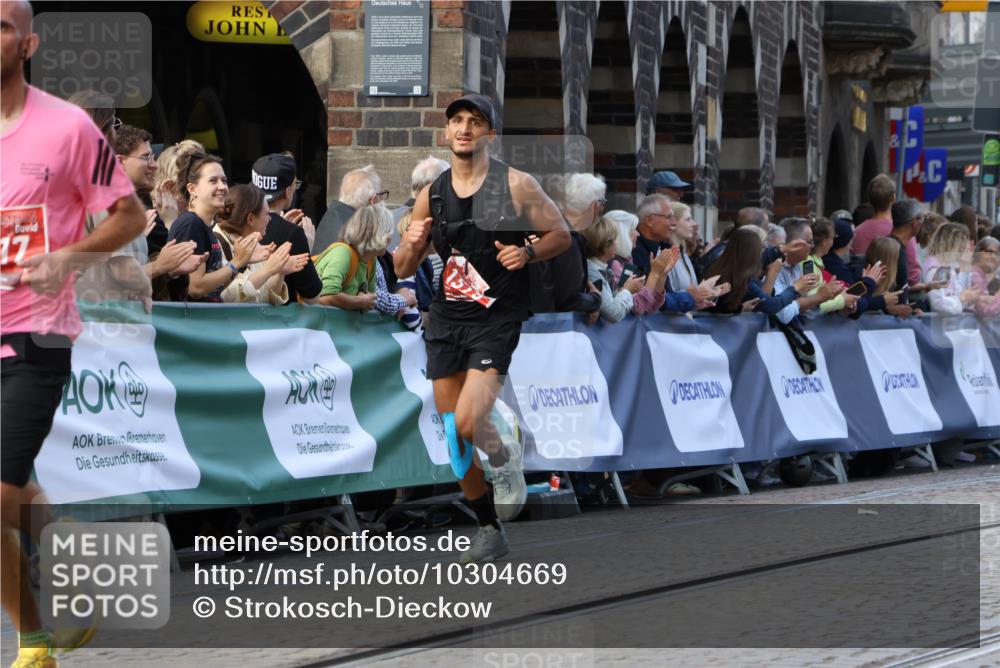 13.09.2026 - 21. swb-Marathon Bremen Strokosch-Dieckow http://msf.ph/oto/10304669 13.09.2026 12:58:41 Ziel 1379, 1472, 1604, 1717, 6198, 8311, 8394, 1576, 3624, 4847, 6929, 8065 meine-sportfotos.de
