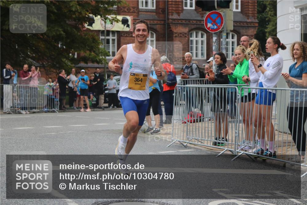 13.09.2026 - Kiel Lauf Markus Tischler http://msf.ph/oto/10304780 13.09.2026 10:16:18 Fleethörn 364 meine-sportfotos.de
