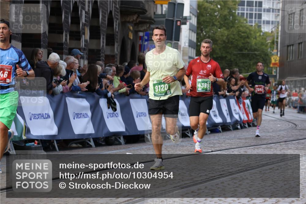 13.09.2026 - 21. swb-Marathon Bremen Strokosch-Dieckow http://msf.ph/oto/10304954 13.09.2026 12:58:59 Ziel 346, 1576, 2049, 5672, 6198, 6929, 8311, 8394, 1118, 1508, 1751, 1993, 3584, 3688, 4399, 6991, 8383, 8994, 9120 meine-sportfotos.de
