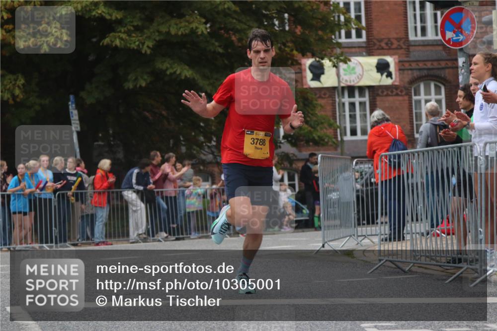 13.09.2026 - Kiel Lauf Markus Tischler http://msf.ph/oto/10305001 13.09.2026 10:20:29 Fleethörn 3788, 44, 31 meine-sportfotos.de