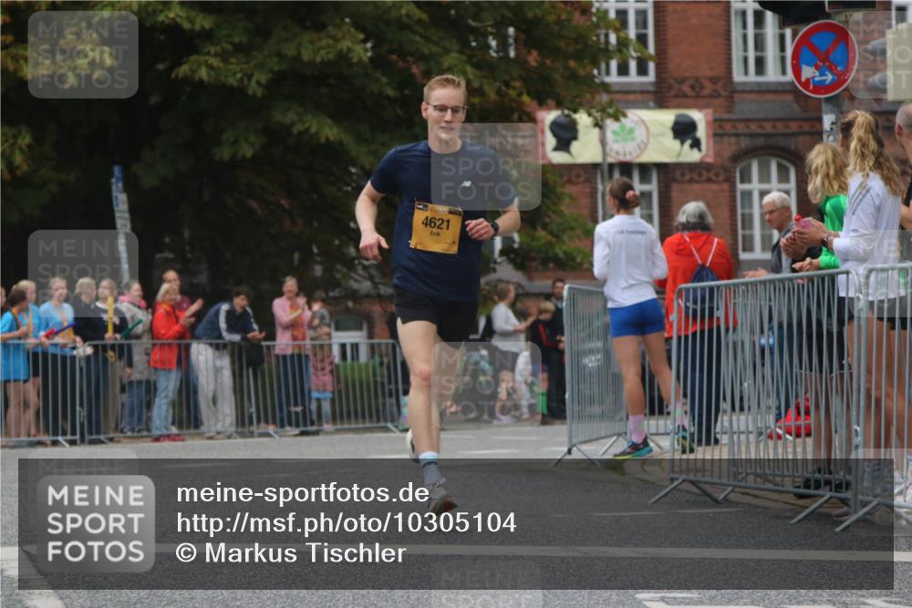 13.09.2026 - Kiel Lauf Markus Tischler http://msf.ph/oto/10305104 13.09.2026 10:21:05 Fleethörn 1, 39, 4621, 800 meine-sportfotos.de