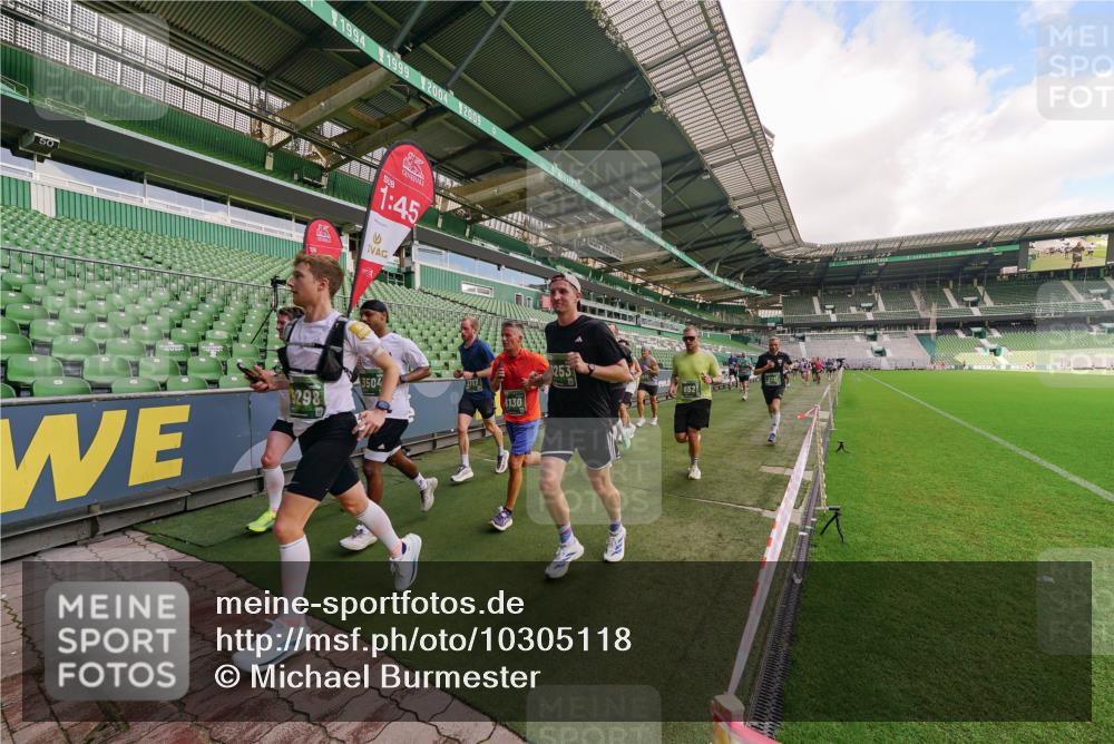 13.09.2026 - 21. swb-Marathon Bremen Michael Burmester http://msf.ph/oto/10305118 13.09.2026 12:55:07 Laufen im Stadion 161, 189, 201, 205, 385, 388, 411, 461, 472, 481, 495, 655, 666, 675, 816, 827, 854, 913, 1053, 1058, 1076, 1197, 1390, 1419, 1468, 1537, 1551, 1599, 1631, 1645, 1658, 2055, 2122, 2125, 2234, 2251, 2319, 2383, 2390, 2474, 2499, 2604, 2623, 2701, 2733, 2801, 2824, 2870, 2882, 2913, 2922, 2962, 2971, 3012, 3054, 3057, 3134, 3175, 3192, 3206, 3241, 3246, 3346, 3356, 3357, 3413, 3706, 3716, 3836, 4135, 4137, 4413, 4733, 5277, 5430, 5530, 6106, 107, 2498 meine-sportfotos.de