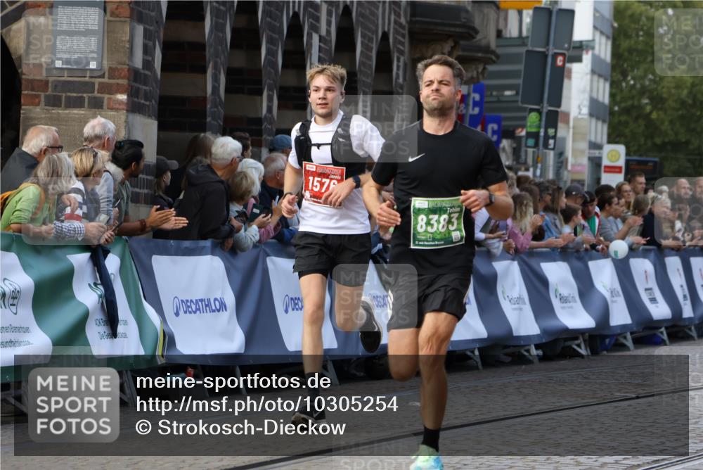 13.09.2026 - 21. swb-Marathon Bremen Strokosch-Dieckow http://msf.ph/oto/10305254 13.09.2026 12:59:13 Ziel 1118, 1576, 3624, 4847, 6929, 8065, 8994, 9120, 9329, 658, 1248, 1800, 1993, 2651, 4096, 8383, 9533 meine-sportfotos.de