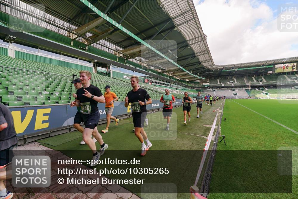 13.09.2026 - 21. swb-Marathon Bremen Michael Burmester http://msf.ph/oto/10305265 13.09.2026 12:55:34 Laufen im Stadion 161, 189, 201, 205, 307, 385, 388, 411, 461, 465, 481, 495, 655, 666, 854, 913, 926, 948, 1053, 1058, 1197, 1390, 1537, 1599, 1631, 1645, 1658, 1750, 2001, 2122, 2125, 2234, 2251, 2260, 2319, 2383, 2390, 2474, 2535, 2604, 2733, 2801, 2824, 2870, 2922, 2948, 2962, 3012, 3054, 3057, 3119, 3134, 3175, 3192, 3202, 3206, 3241, 3246, 3290, 3346, 3348, 3356, 3357, 3411, 3508, 3706, 3716, 3836, 4135, 4137, 4171, 4413, 4455, 4479, 4733, 5277, 5430, 5530, 6106, 107, 2498 meine-sportfotos.de