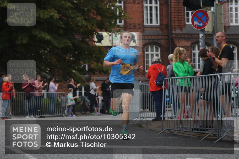 13.09.2026 - Kiel Lauf Markus Tischler http://msf.ph/oto/10305342 13.09.2026 10:22:50 Fleethörn 38, 7195 meine-sportfotos.de