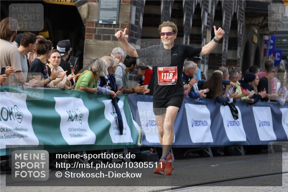 13.09.2026 - 21. swb-Marathon Bremen Strokosch-Dieckow http://msf.ph/oto/10305511 13.09.2026 12:59:25 Ziel 1118, 1508, 1751, 1993, 3584, 3688, 4399, 4847, 6991, 8383, 8994, 9120, 9329, 126, 277, 466, 862, 1852, 3251, 4964, 5316, 5828 meine-sportfotos.de