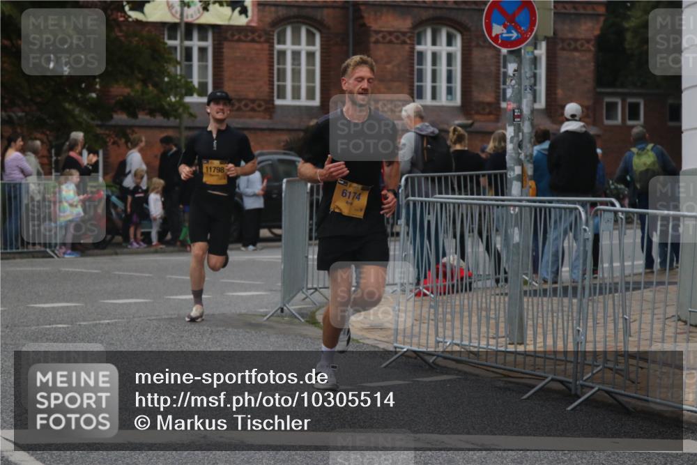 13.09.2026 - Kiel Lauf Markus Tischler http://msf.ph/oto/10305514 13.09.2026 10:23:42 Fleethörn 800, 11798, 14, 09, 6174 meine-sportfotos.de