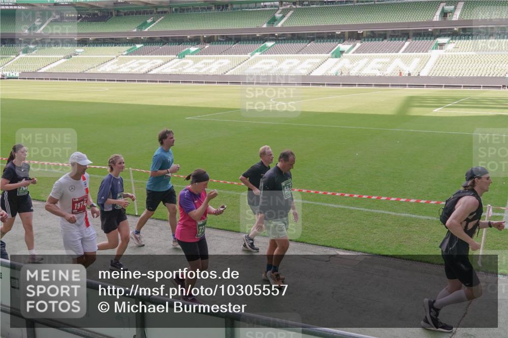 13.09.2026 - 21. swb-Marathon Bremen Michael Burmester http://msf.ph/oto/10305557 13.09.2026 13:36:56 Laufen im Stadion 421, 444, 491, 590, 657, 756, 799, 1015, 1132, 1135, 1279, 1432, 1620, 1726, 1734, 1762, 1887, 1934, 1951, 2060, 2078, 2227, 2578, 2639, 2688, 2789, 2842, 2892, 2933, 2939, 3161, 3169, 3178, 3299, 3303, 3408, 3427, 3463, 3472, 3498, 3499, 3555, 3570, 3573, 3588, 3640, 3731, 3779, 3801, 3839, 3985, 3992, 3993, 4084, 4145, 4200, 4210, 4252, 4290, 4416, 4464, 4538, 4801, 4845, 4880, 5000, 5034, 5145, 5166, 5182, 5210, 5332, 5461, 5536, 5679, 5818 meine-sportfotos.de