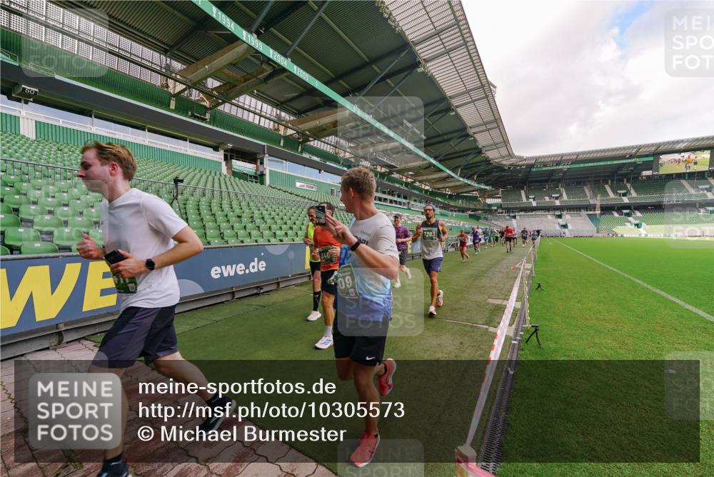 13.09.2026 - 21. swb-Marathon Bremen Michael Burmester http://msf.ph/oto/10305573 13.09.2026 12:56:30 Laufen im Stadion 205, 307, 388, 411, 431, 465, 655, 769, 854, 857, 876, 913, 926, 948, 1058, 1130, 1197, 1537, 1601, 1645, 1750, 1809, 1900, 1972, 2001, 2040, 2051, 2075, 2122, 2251, 2260, 2319, 2473, 2493, 2535, 2604, 2634, 2640, 2671, 2761, 2812, 2948, 3057, 3078, 3119, 3192, 3202, 3290, 3348, 3411, 3450, 3458, 3508, 3514, 3634, 3706, 3716, 3760, 3813, 3836, 4135, 4137, 4171, 4316, 4319, 4413, 4455, 4479, 4733, 5277, 5430, 5530, 6106, 107, 2498 meine-sportfotos.de